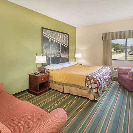 ซูเปอร์ 8 บาย วินด์แฮม ดูสัน ลาฟาแยต เวสต์ แอเรีย Motel Duson ภายนอก รูปภาพ